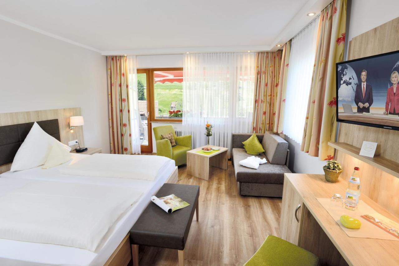 Hotel Waldlust Baiersbronn Exteriör bild